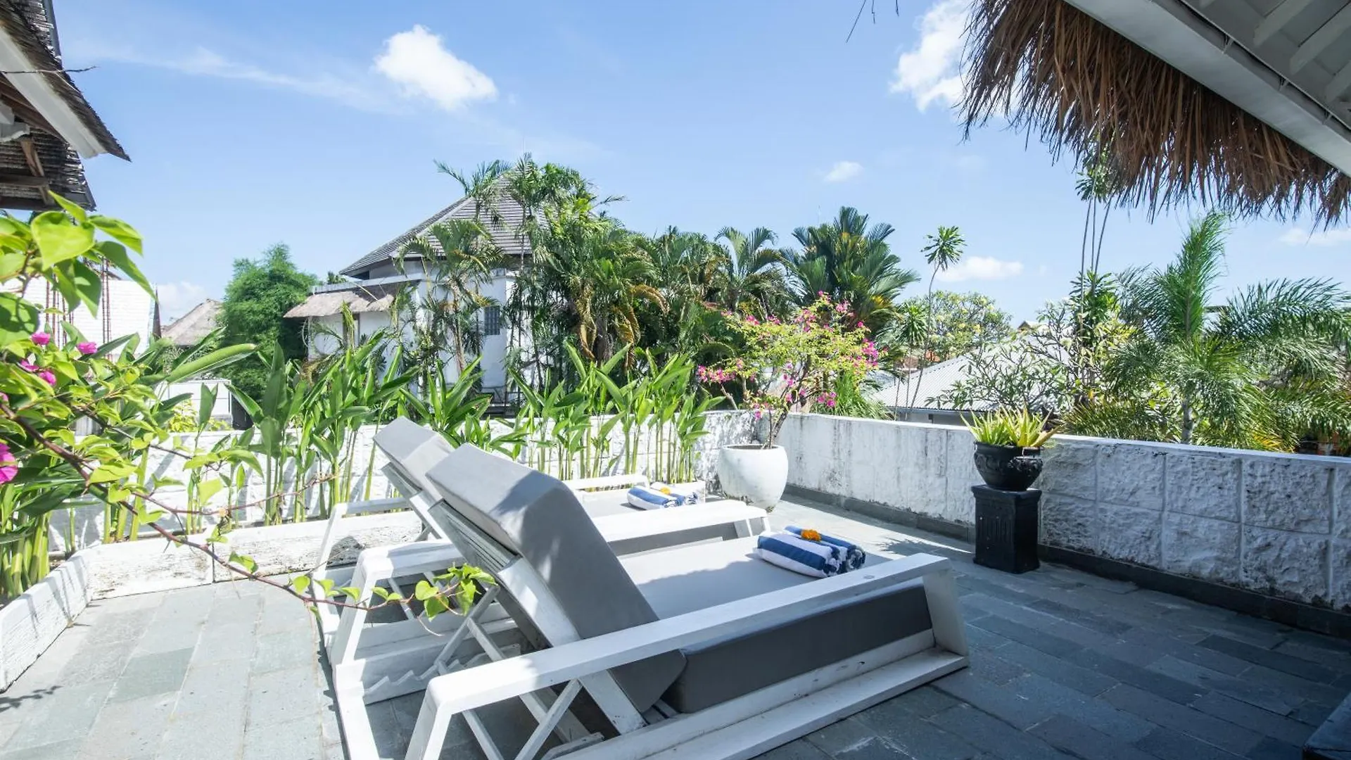 The Monroe Luxury 3-Bedroom Villa With Private Pool In Central Seminyak 900M To The Beach 0*,  Indonésie