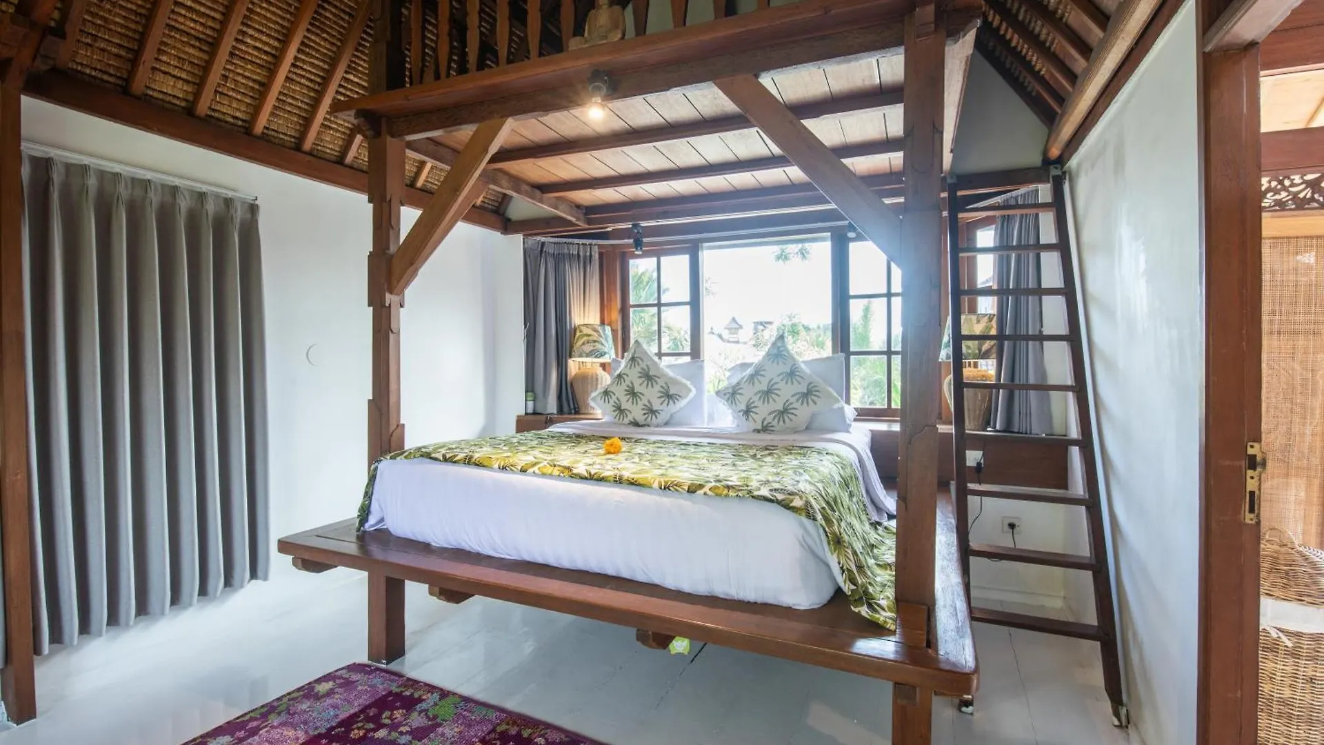 The Monroe Luxury 3-Bedroom Villa With Private Pool In Central Seminyak 900M To The Beach 0*,