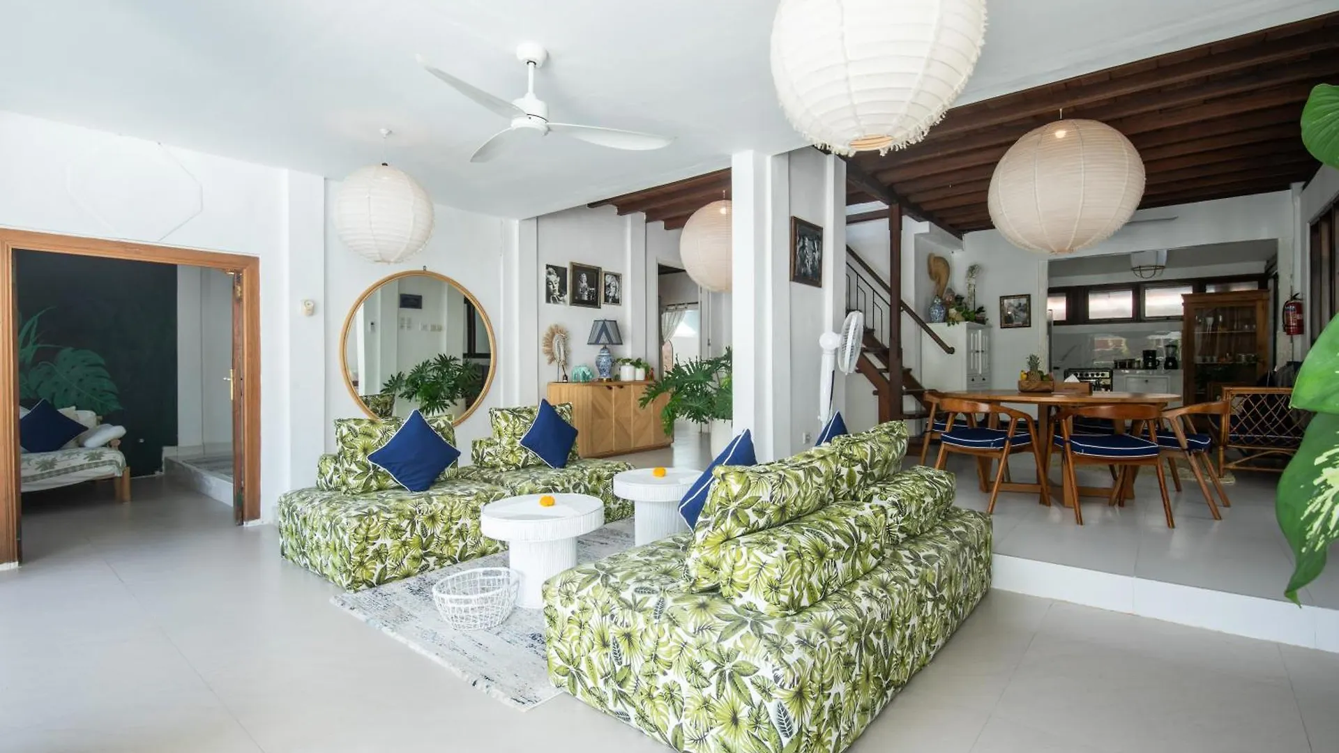 The Monroe Luxury 3-Bedroom Villa With Private Pool In Central Seminyak 900M To The Beach